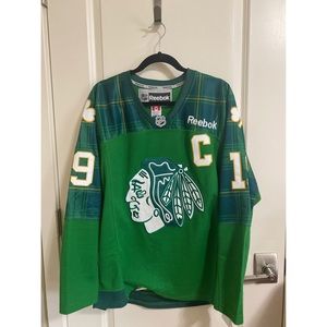 🍀Blackhawks St. Patrick’s Day Center Ice Jersey🍀